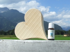 Zirbenherz, handgefertigt + 20ml reines Zirbenöl